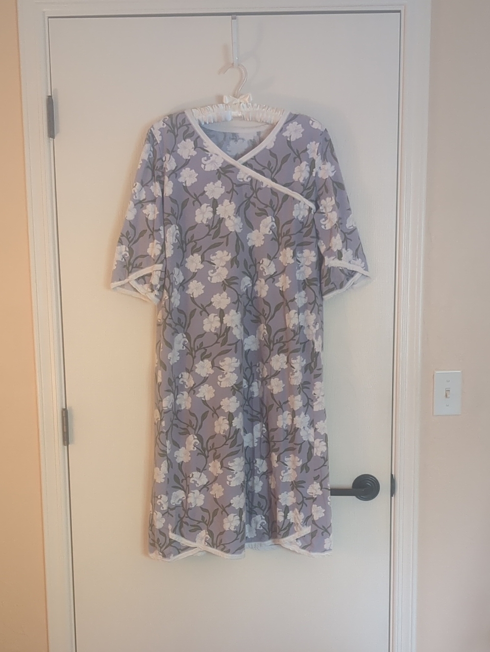 2 Garnet Hill Small Asian Wrap Nightgowns - Picture 2 of 5